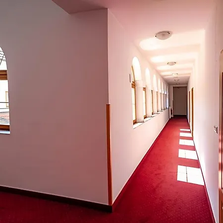 Grandhotel Sluchatko - Ex Zamecky Hotel