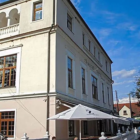 Grandhotel Sluchatko - Ex Zamecky * Pavlice