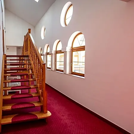 Hotel Grandhotel Sluchatko - Ex Zamecky